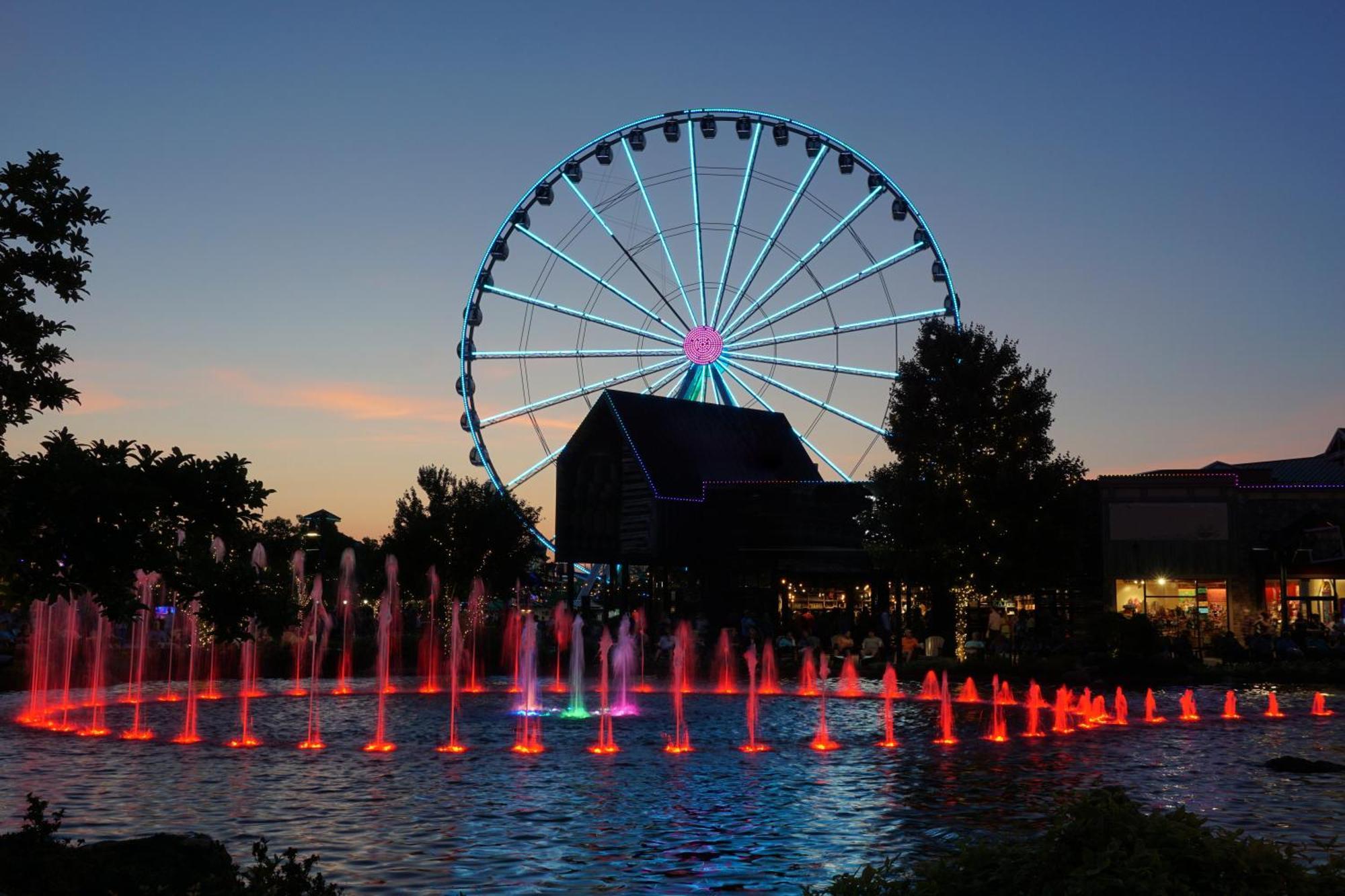 Serenity Heights, Amazing Views, Hot Tub Pool Access, 1089 Free Tickets Each Paid Day, Dollywood Gatlinburg Exterior photo