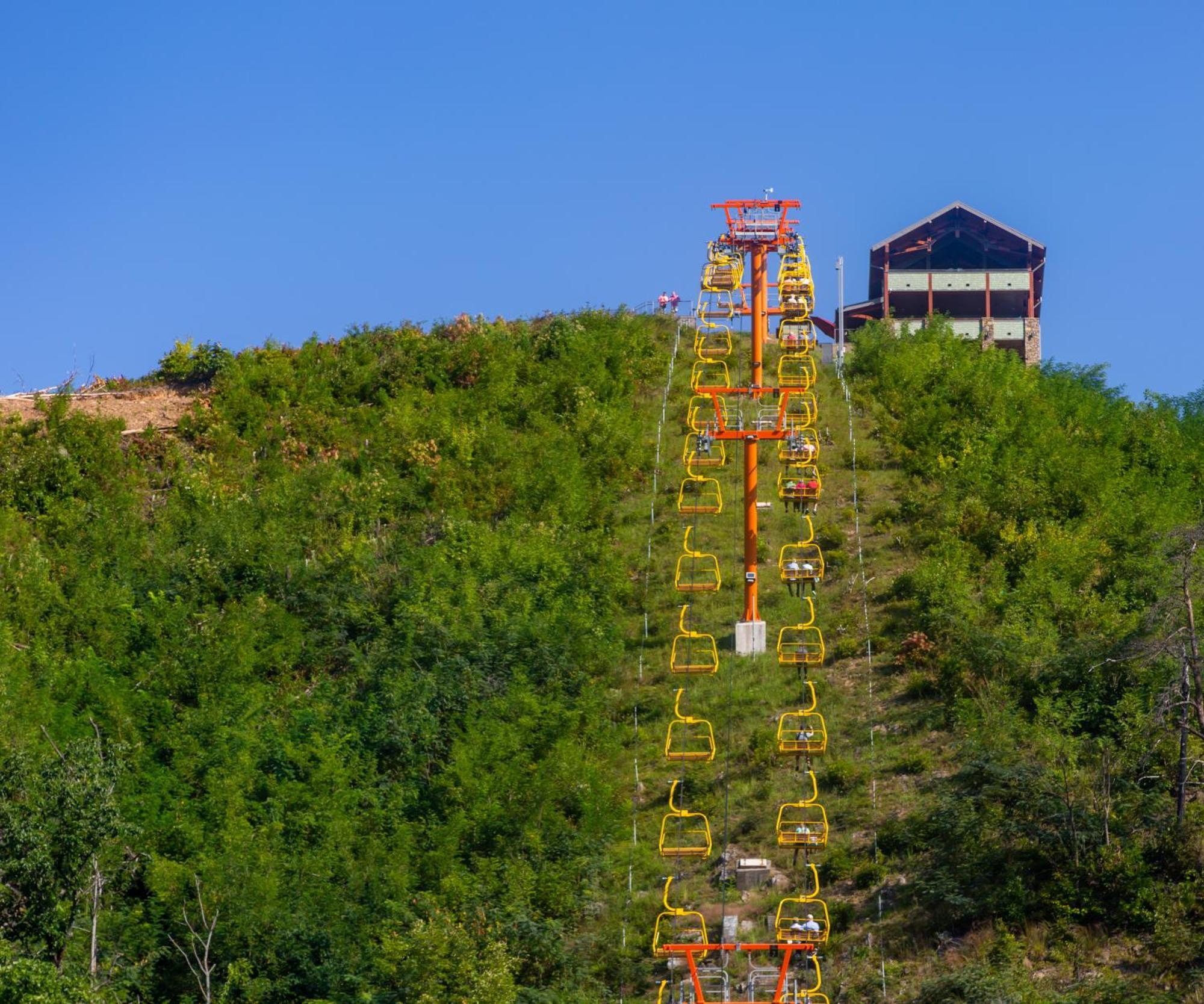 Serenity Heights, Amazing Views, Hot Tub Pool Access, 1089 Free Tickets Each Paid Day, Dollywood Gatlinburg Exterior photo